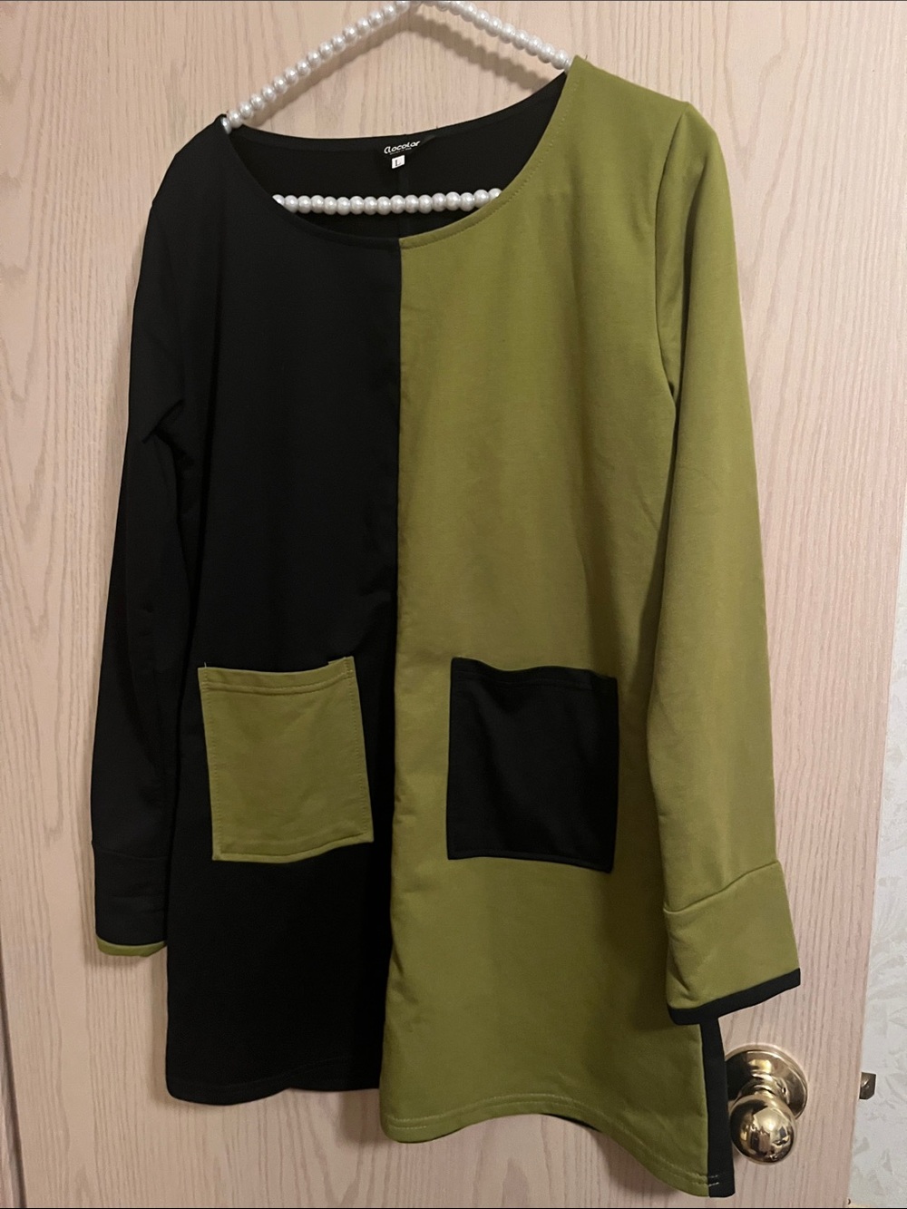Colorblock Long Sleeve Dress in Olive and Black